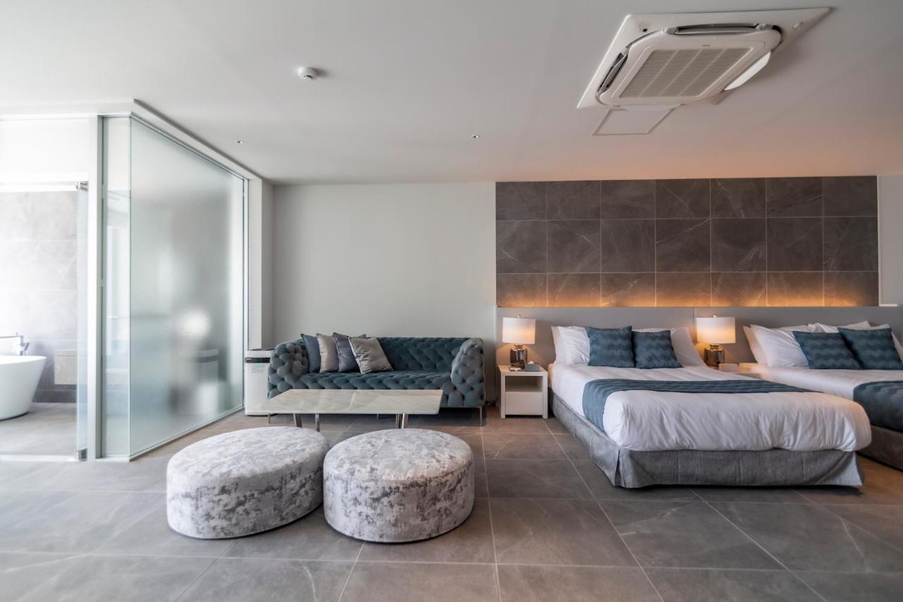 Ronsard Resort Irabu Miyakojima  外观 照片